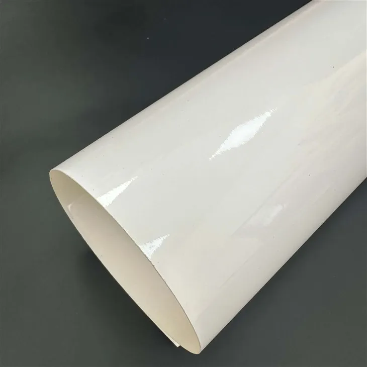 মোটরসাইকেল জন্য বিশেষ একধরনের প্লাস্টিক মোড়ানো